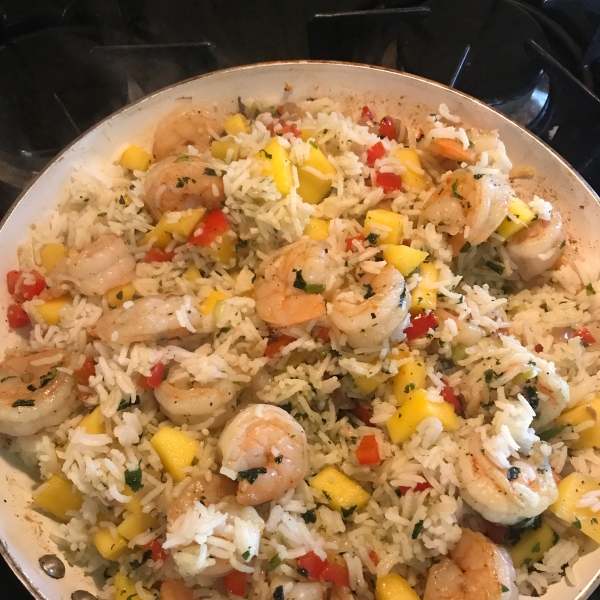 Mango-Basil Shrimp Skillet