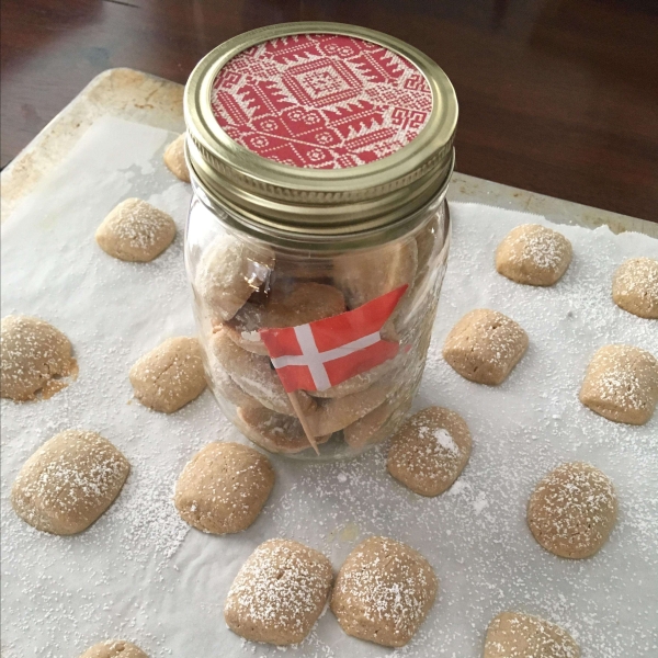 Pebber Nodder (Danish Christmas Cookies)
