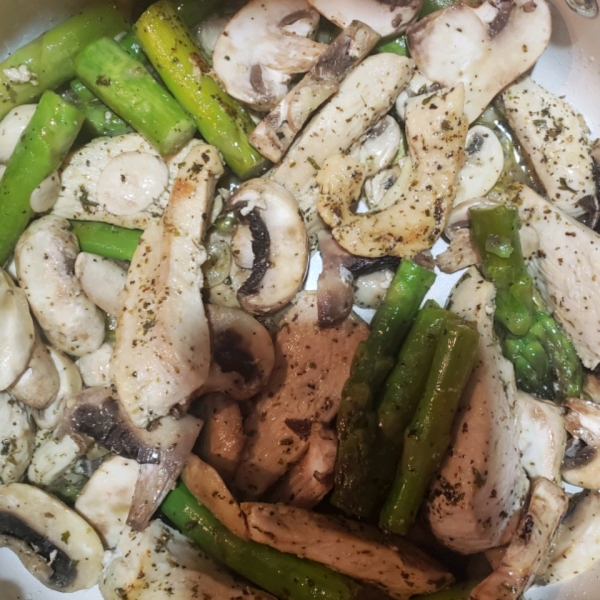 Chicken, Asparagus, and Mushroom Skillet