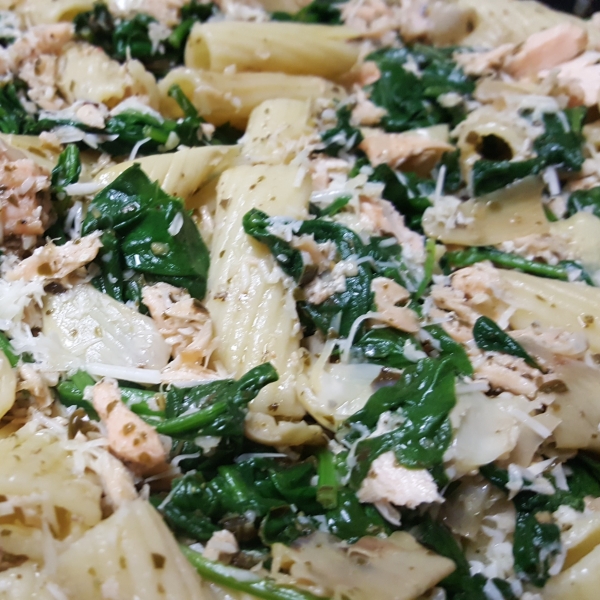 Salmon Pasta with Spinach and Artichokes