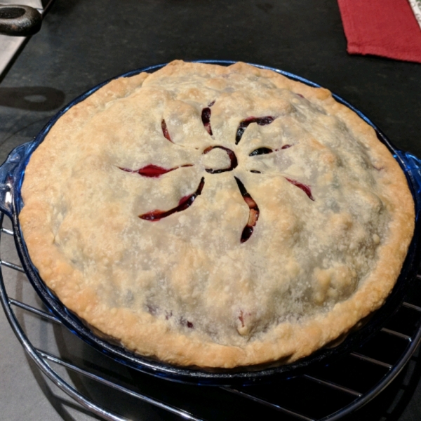 Amazing Blueberry Rhubarb Pie