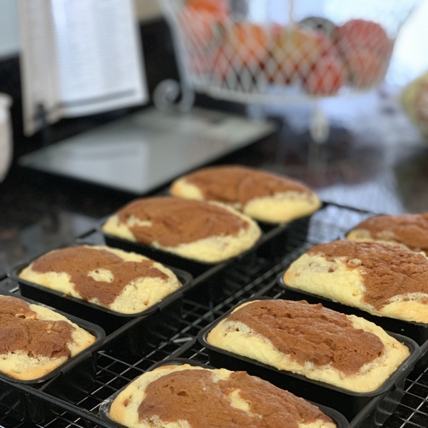 Pumpkin-Cream Cheese Mini Loaves