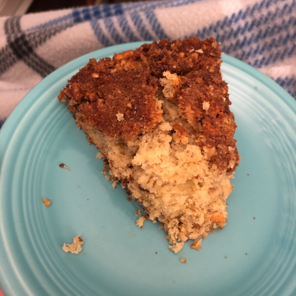 Banana Coffee Cake with Pecans