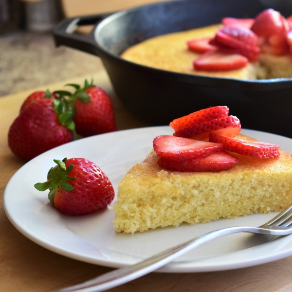 Basic Skillet Cake