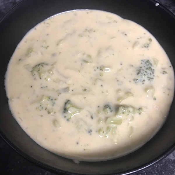 Slow Cooker Cream of Broccoli Soup