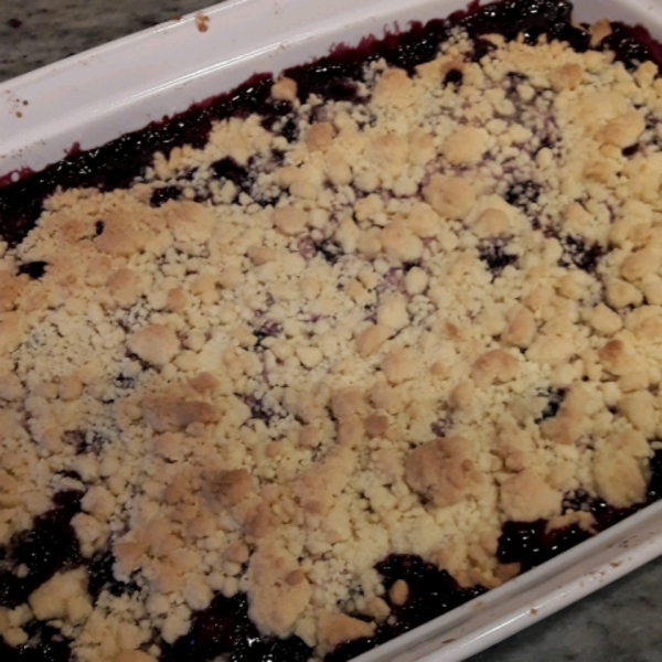 Wendy's Easy Blackberry Cobbler