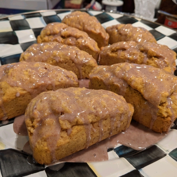 Coffee Shop Pumpkin Scones