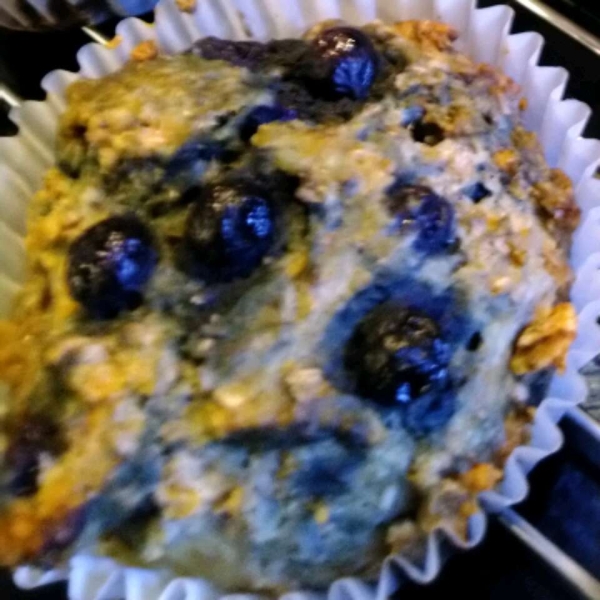 No-Sugar-Added Blueberry and Banana Wheat Muffins