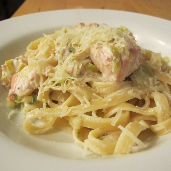 Pasta with Salmon and Leeks