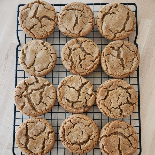 Grandma's Gingersnap Cookies