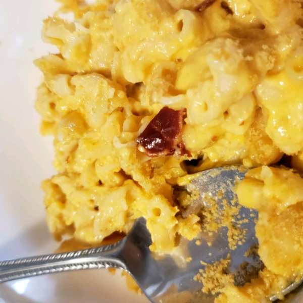 Smoky Chipotle Mac and Cheese