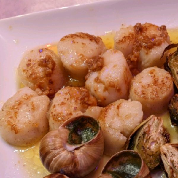 Easy Garlic-Lemon Scallops