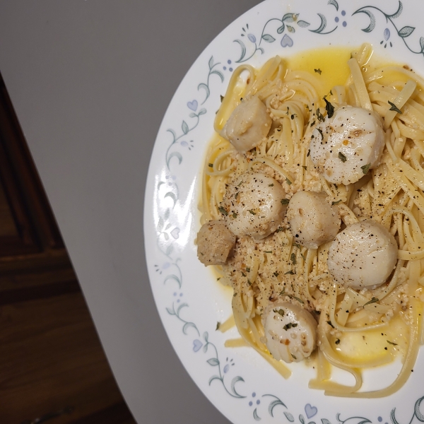 Easy Garlic-Lemon Scallops