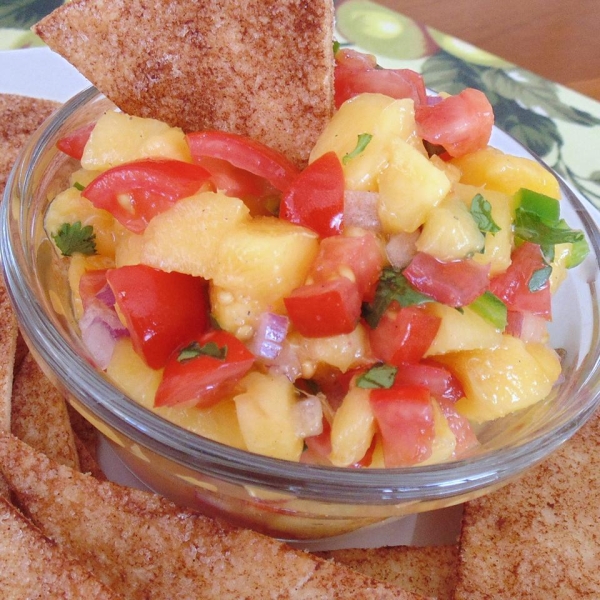 Fresh and Simple Peach Salsa with Cinnamon Sugar Chips