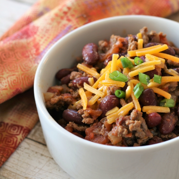 Ten Minute Chipotle Spiced Beef and Bean Chili