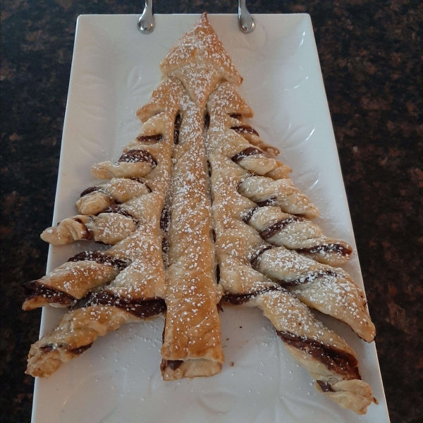 Nutella Pastry Christmas Tree