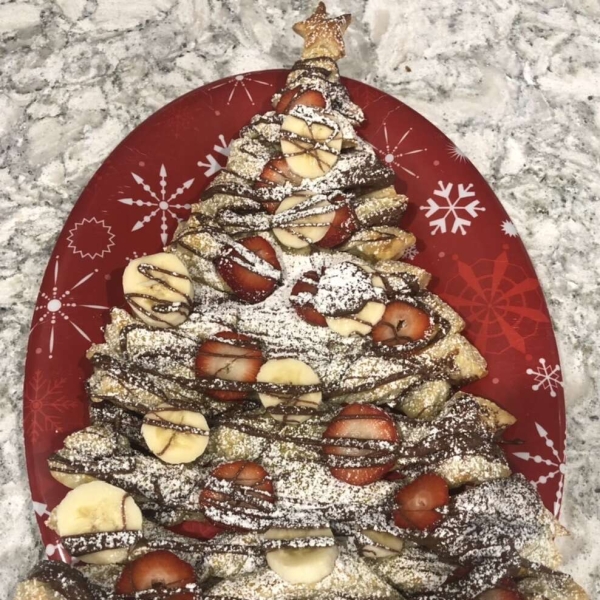 Nutella Pastry Christmas Tree