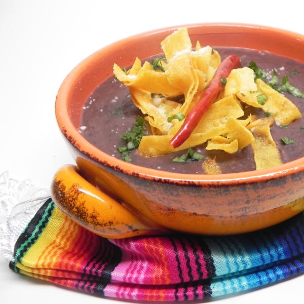 Mexican Bean and Tortilla Soup (Sopa Tarasca)