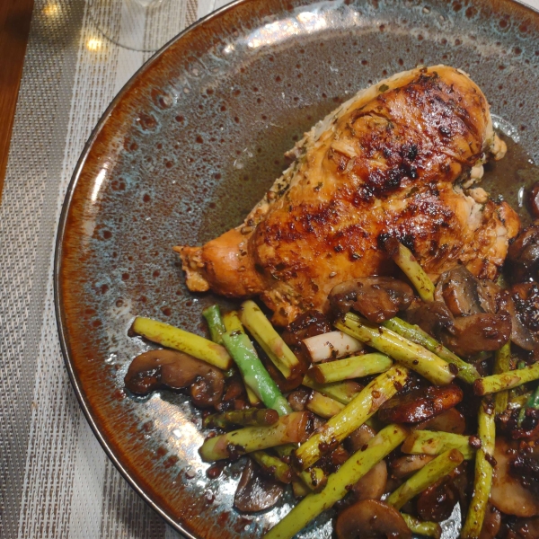 Chicken, Asparagus, and Mushroom Skillet