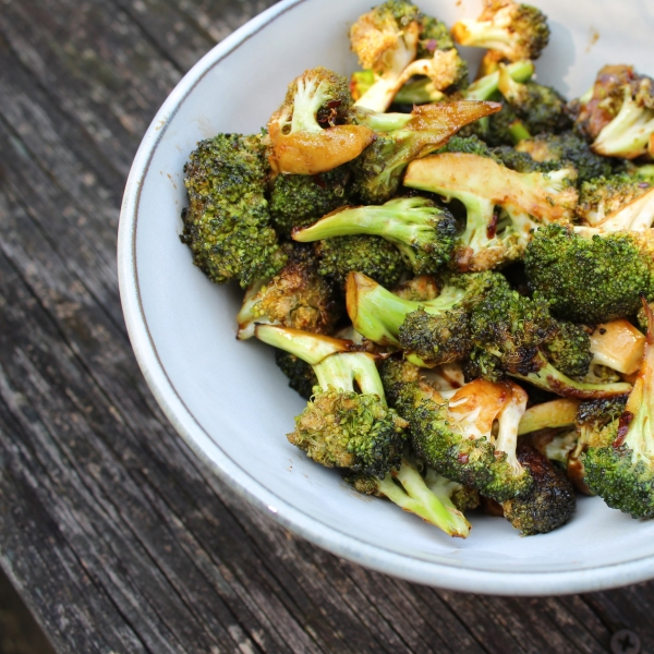 Spicy Hoisin Grilled Broccoli