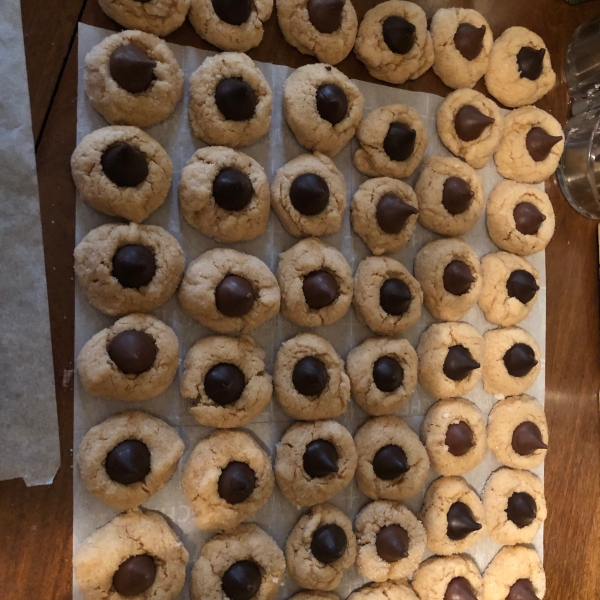 Jennah's Famous Peanut Butter Blossoms