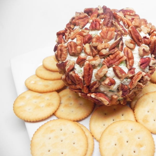 Ruth's Roquefort Cheese Ball