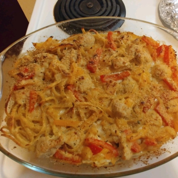 Cheesy and Creamy Chicken Tetrazzini