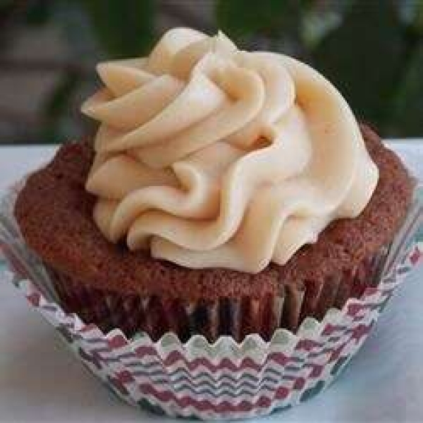 Pecan Banana Cupcakes