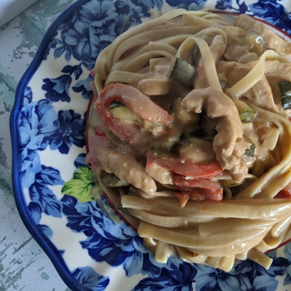 Slow Cooker Thai Peanut Chicken