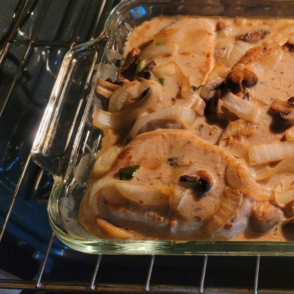 Gravy Baked Pork Chops