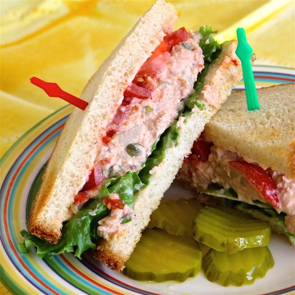 Spicy Salmon Salad Sandwiches