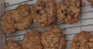 Chocolate Chip Oatmeal Cookies