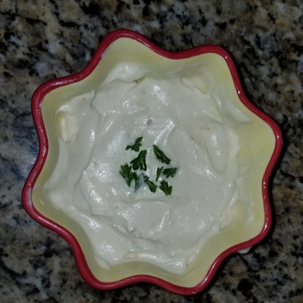 Thick-Style Lebanese Garlic Sauce