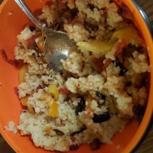 Couscous with Olives and Sun-Dried Tomato