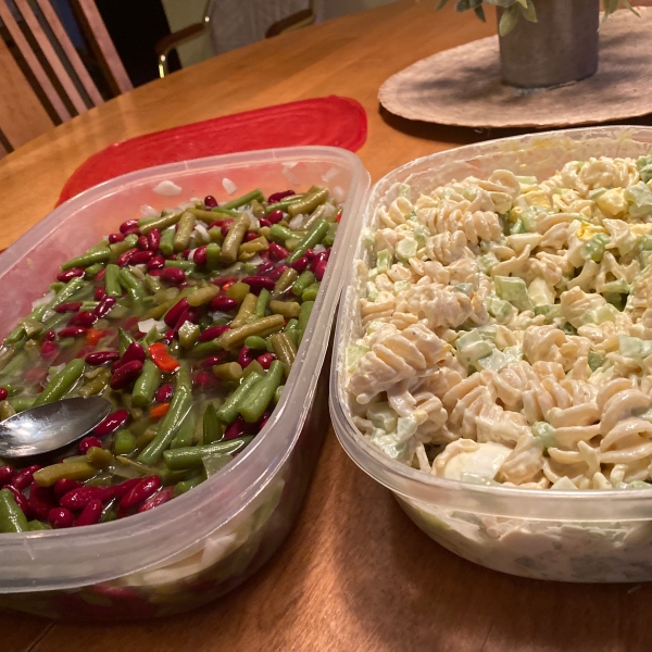 Elbow Macaroni and Kidney Bean Salad