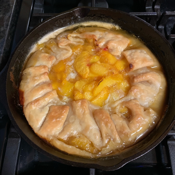 Skillet Peach Pie