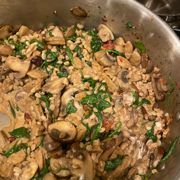 Farro, Sausage, and Spinach Dinner