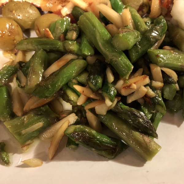 Asparagus with Sliced Almonds and Parmesan Cheese