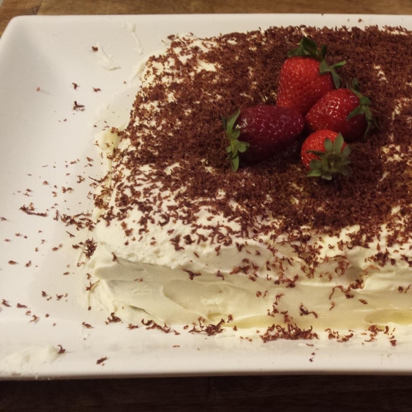 Strawberry Oreo®-Chocolate Icebox Cake