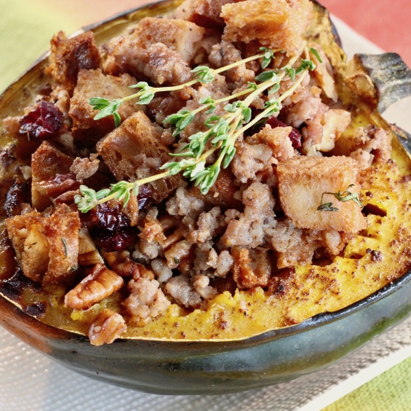 Sausage-Stuffed Acorn Squash