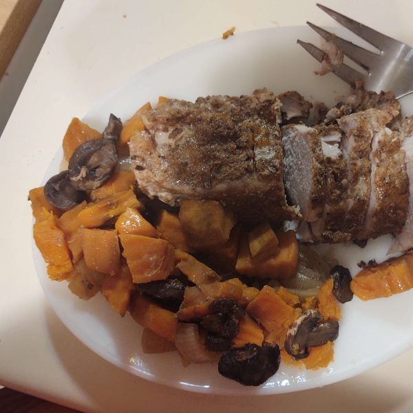 Slow Cooker Pork Loin Roast with Brown Sugar and Sweet Potatoes