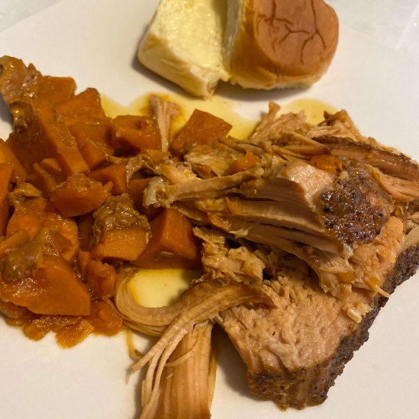 Slow Cooker Pork Loin Roast with Brown Sugar and Sweet Potatoes