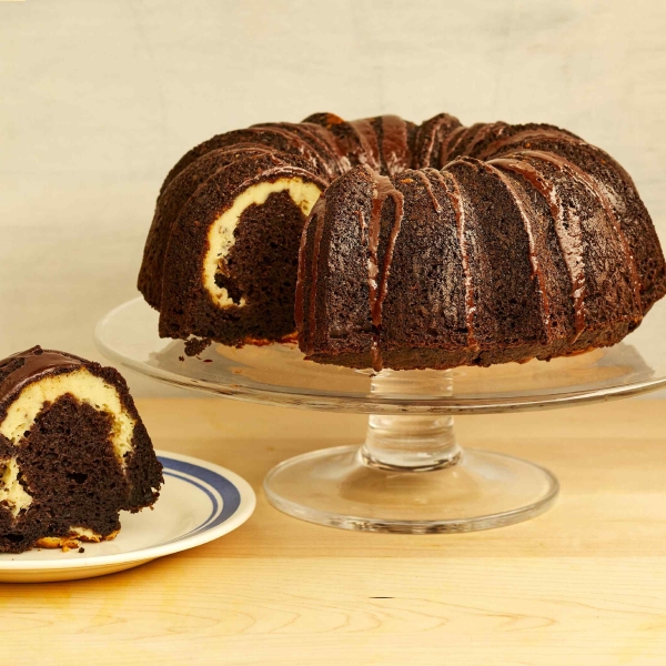 Ribboned Fudge Cake