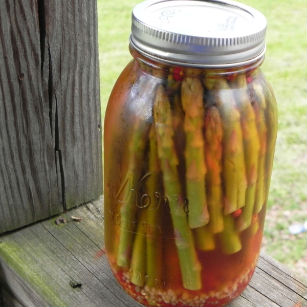 Quick-Pickled Spicy Asparagus