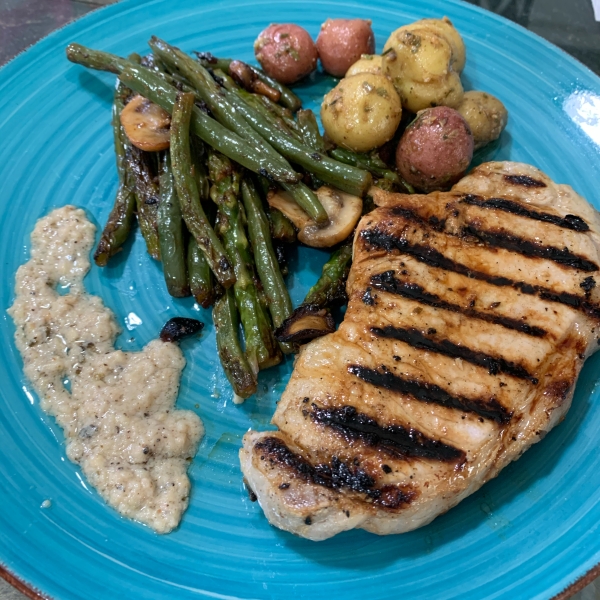 Grilled Lemon Herb Pork Chops