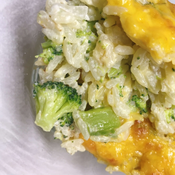 Instant Pot Cheesy Broccoli Rice