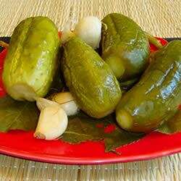 Ukrainian Dill and Garlic Pickles