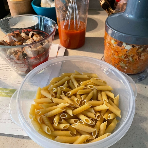 Buffalo Chicken Pasta Salad