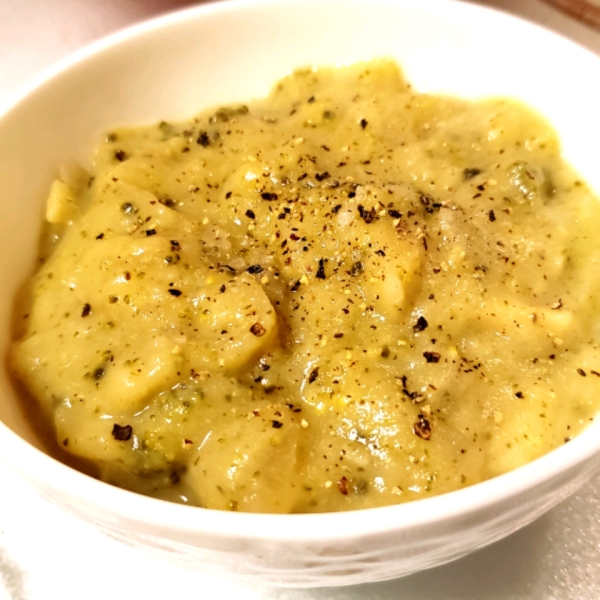 Dairy-Free Creamy Broccoli Soup