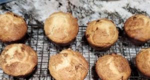 Sour Cream Coffee Cake Muffins